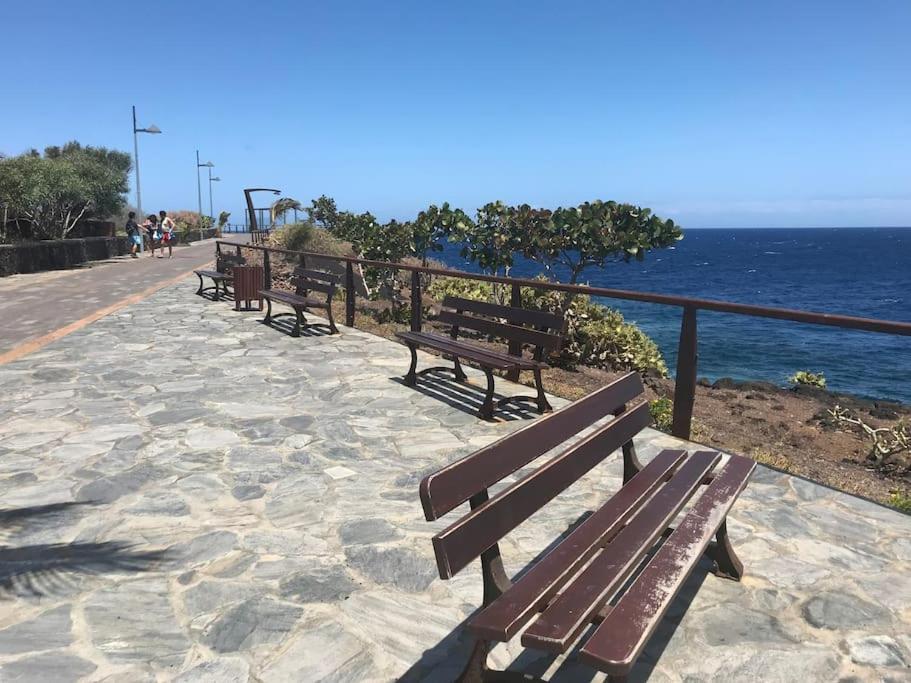 Una Casa Con Vistas La Caleta  Exteriör bild